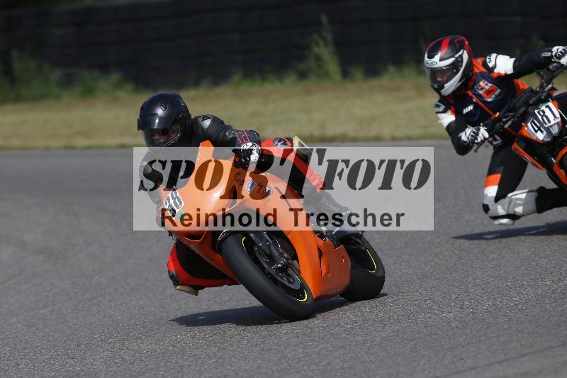 /11 28.04.2026  PROMAX ADR/Gruppe gruen/38